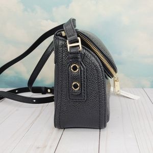 marc jacobs the groove leather mini messenger bag